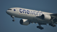 One World 777-200