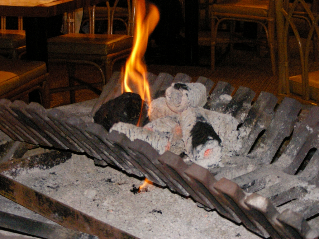 宿の暖炉