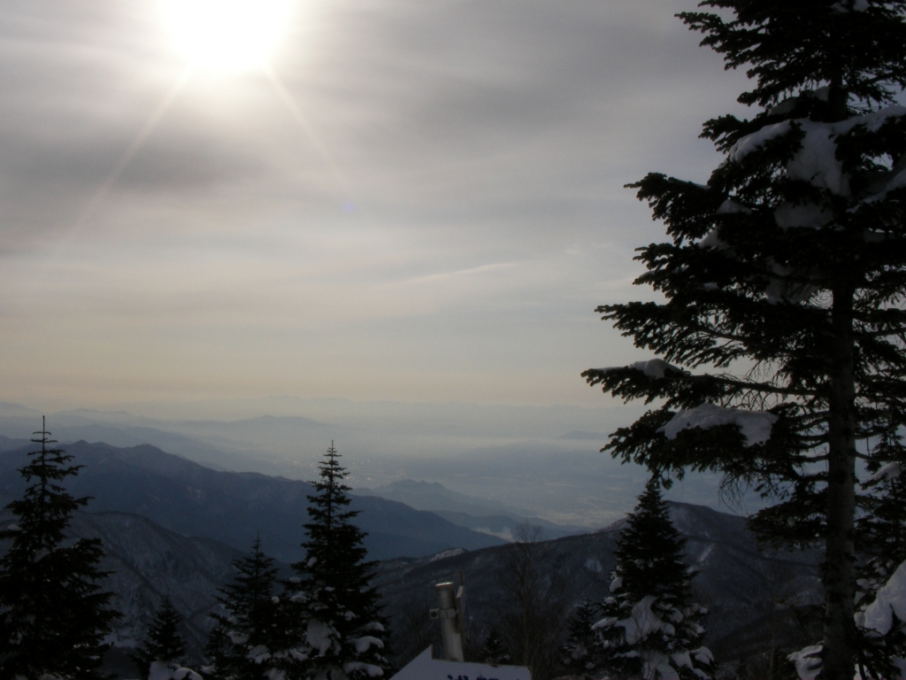 雪山からの景色