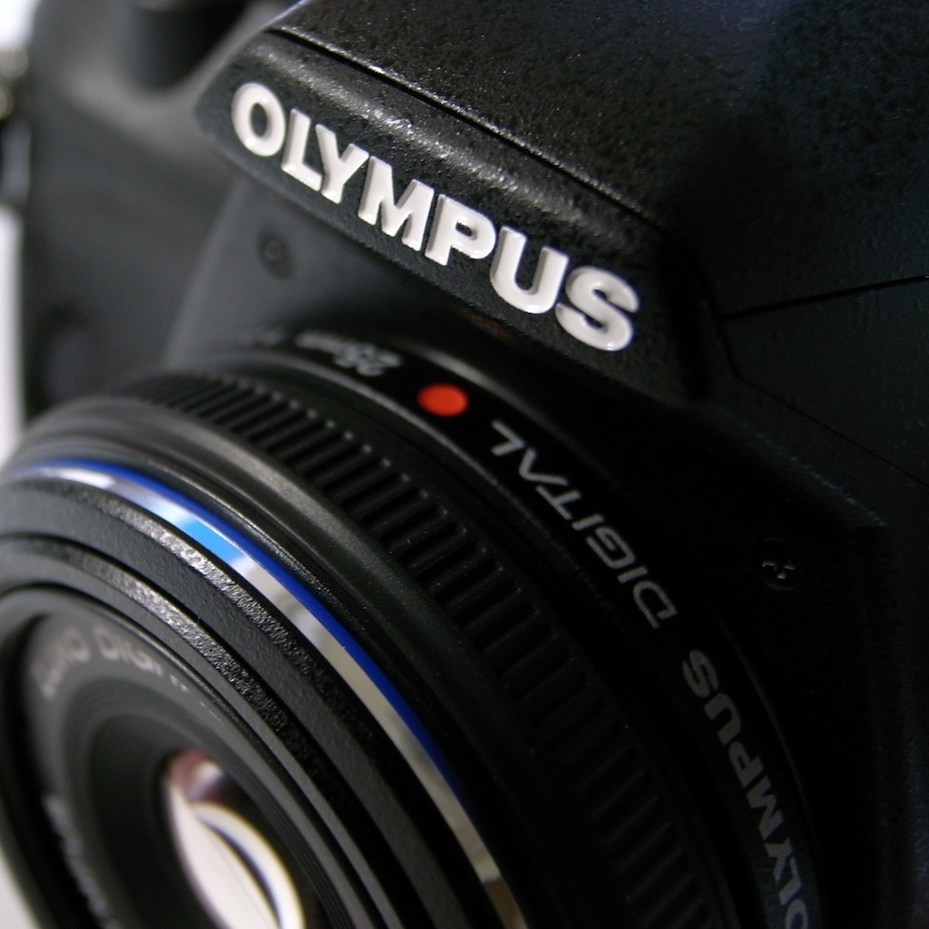 Olympus E-420 + ZUIKO DIGITAL 25mm F2.8