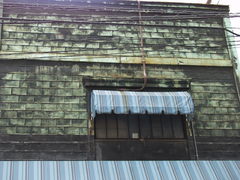 神田の古い建物
