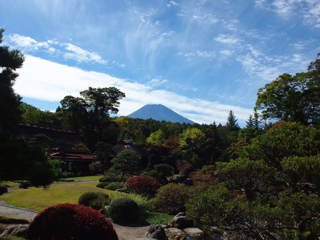 忍野村から