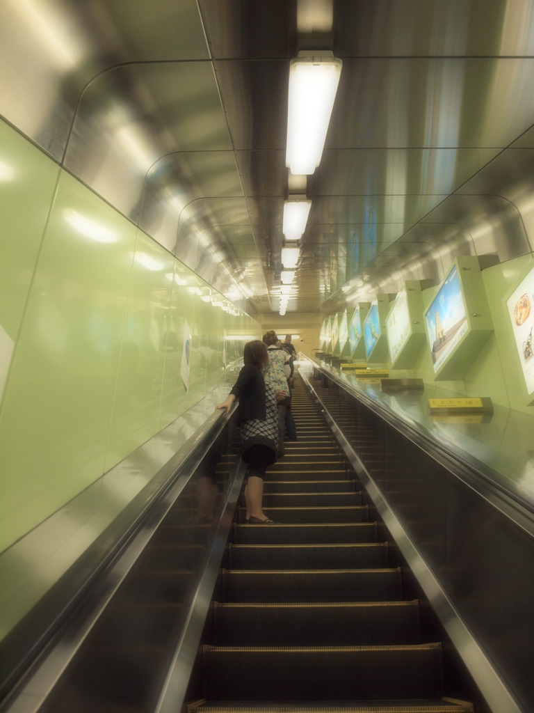 エスカー