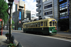 思案橋近くを通る市電