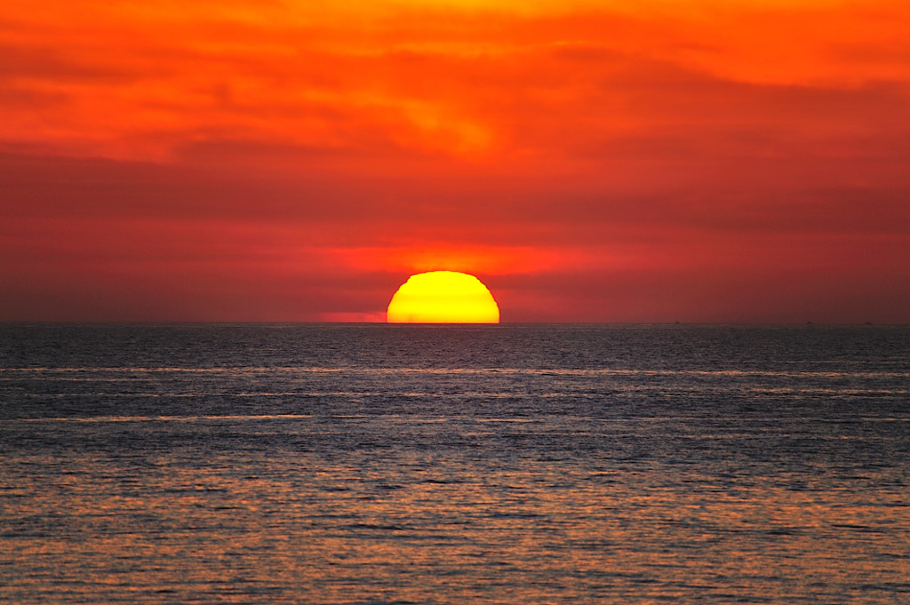赤い空、夕日