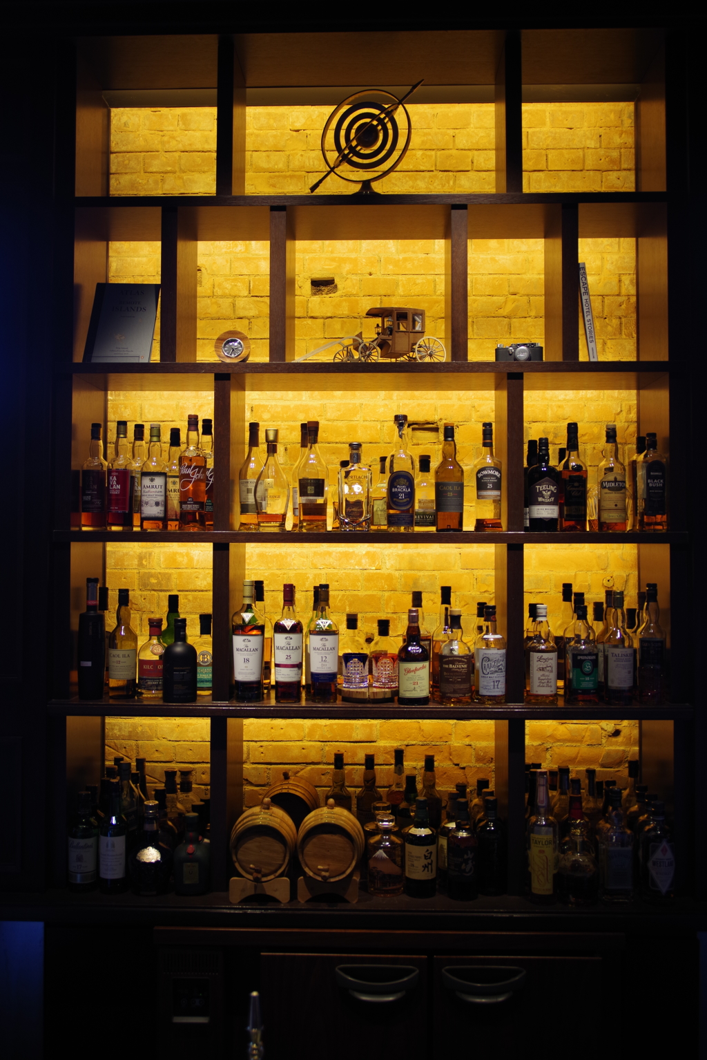 BAR Oak