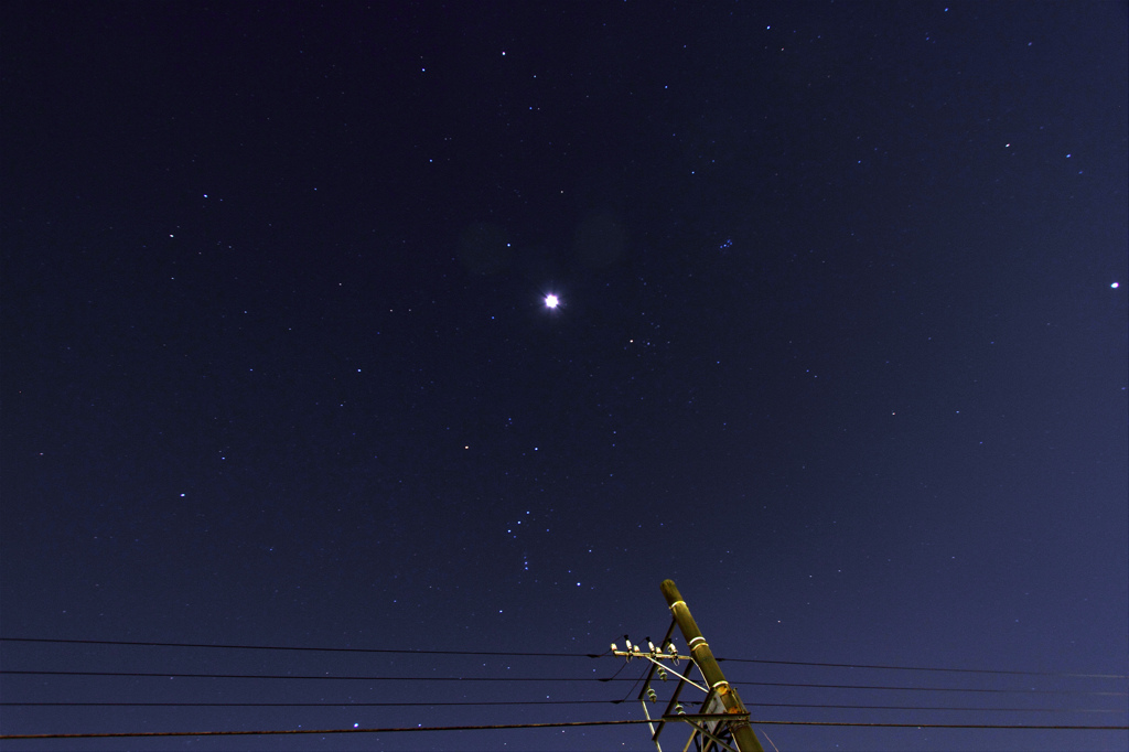 皆既月蝕の星空