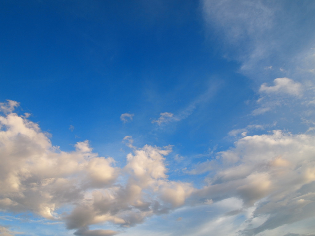 梅雨明け空