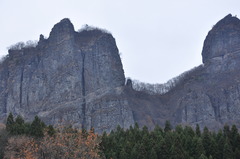 妙義山
