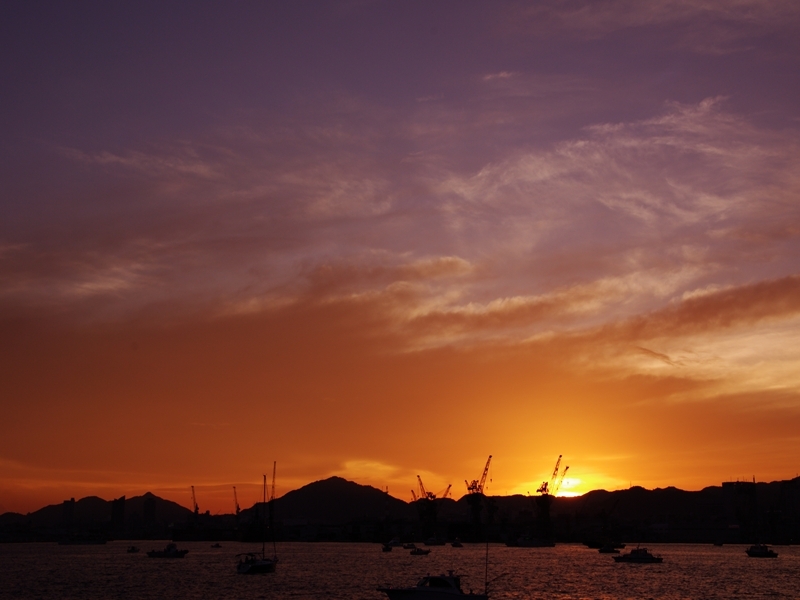 みなとこうべの夕暮