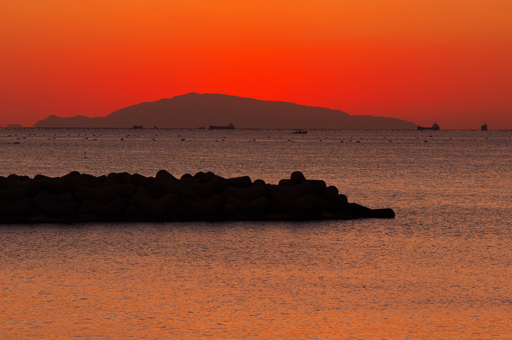 秋の播磨灘に沈む夕日１２