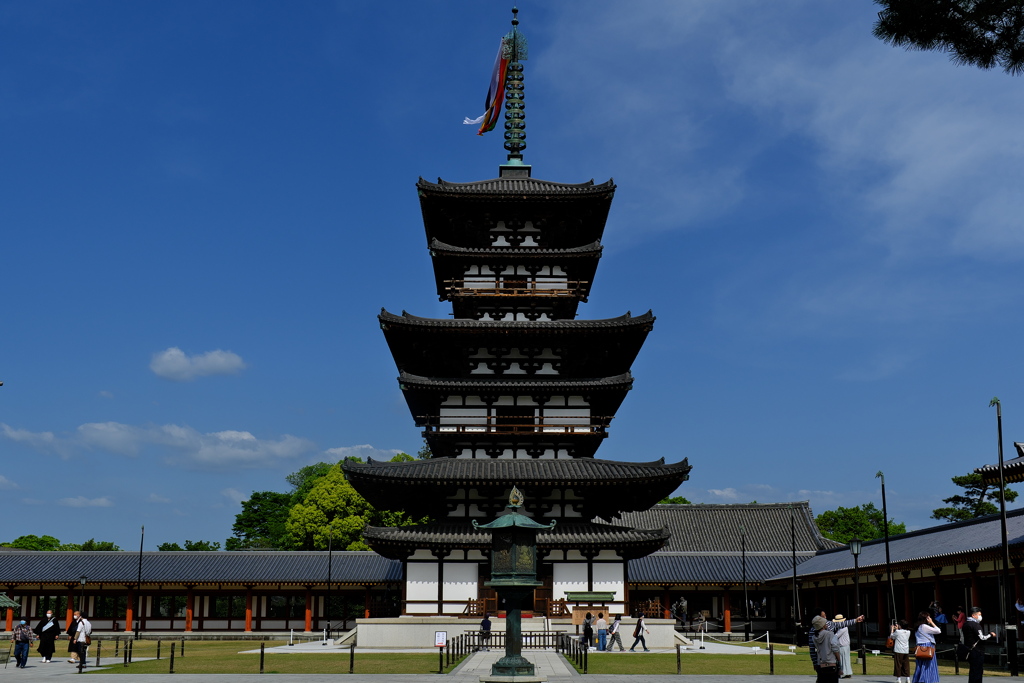 薬師寺にて（東塔）