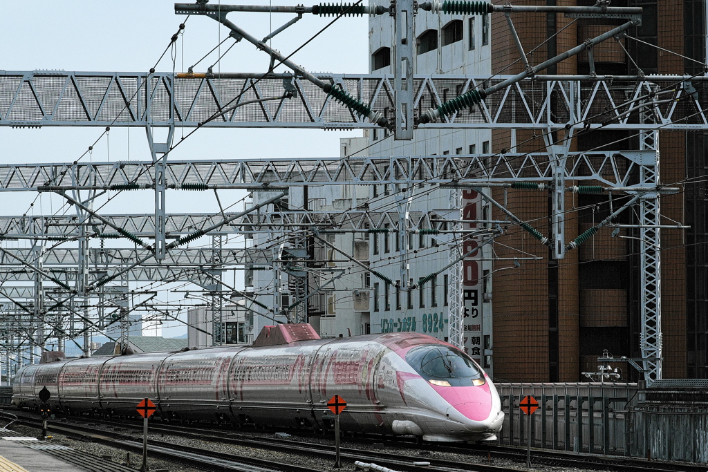 西明石駅にて１（ハローキティ）