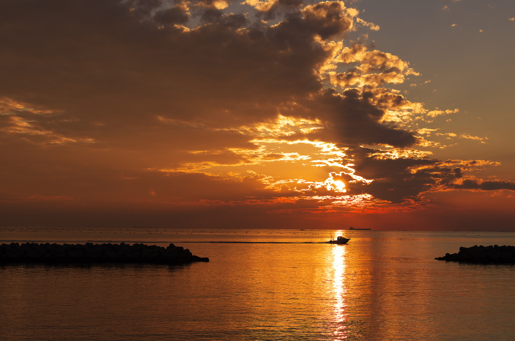 秋の播磨灘に沈む夕日８