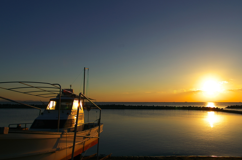 秋の播磨灘に沈む夕日１１