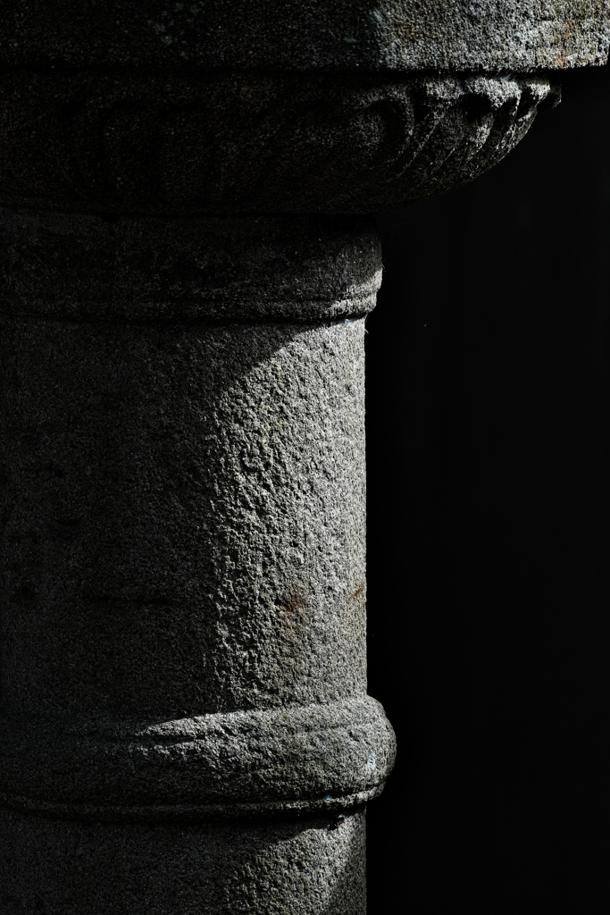 住吉神社の石燈籠１