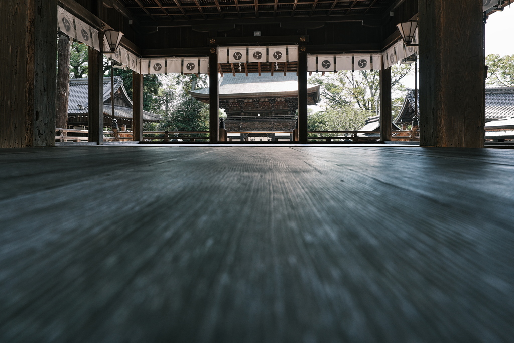 日牟禮八幡宮（ヒムレハチマングウ）の拝殿