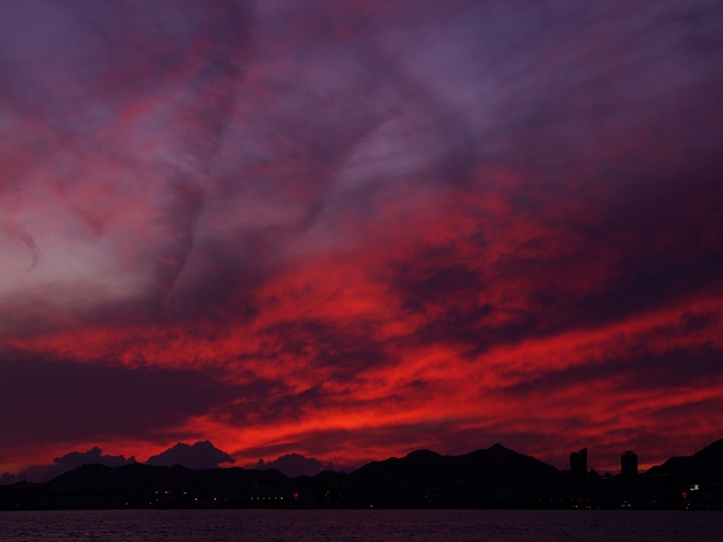 みなと神戸・今日の夕日２