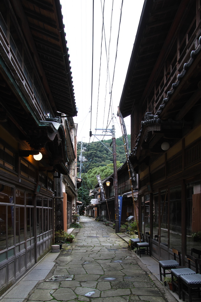 美保関（みほのせき）の青石畳通り