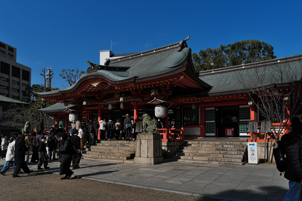 生田神社３（拝殿）