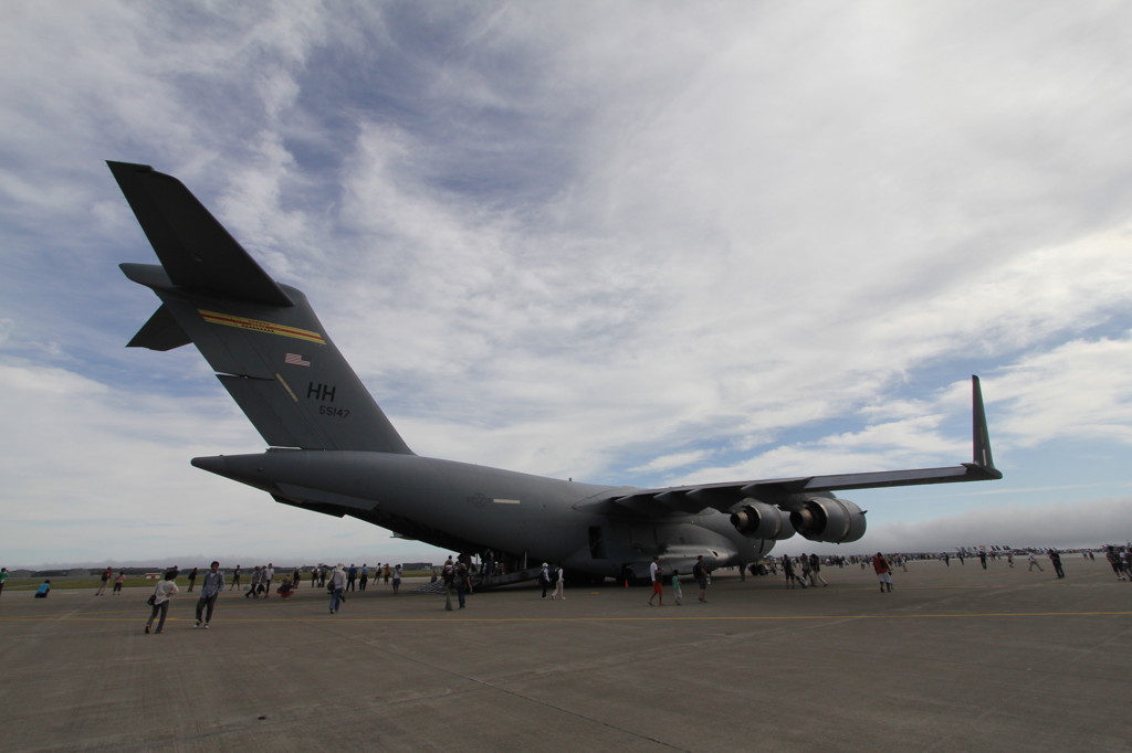 C-17 斜め後ろから