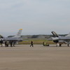 F16