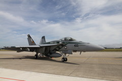 F-18