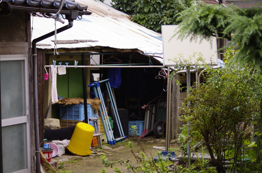 2011-172008-10-26-147