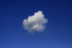 ハグレ雲…ひとり。