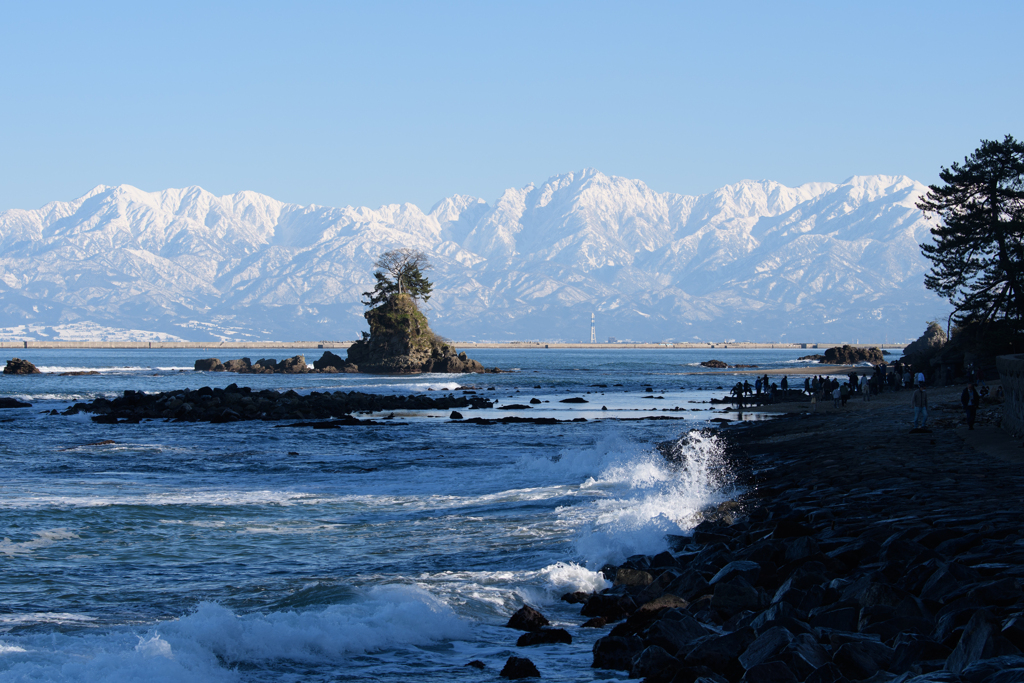 海越し立山