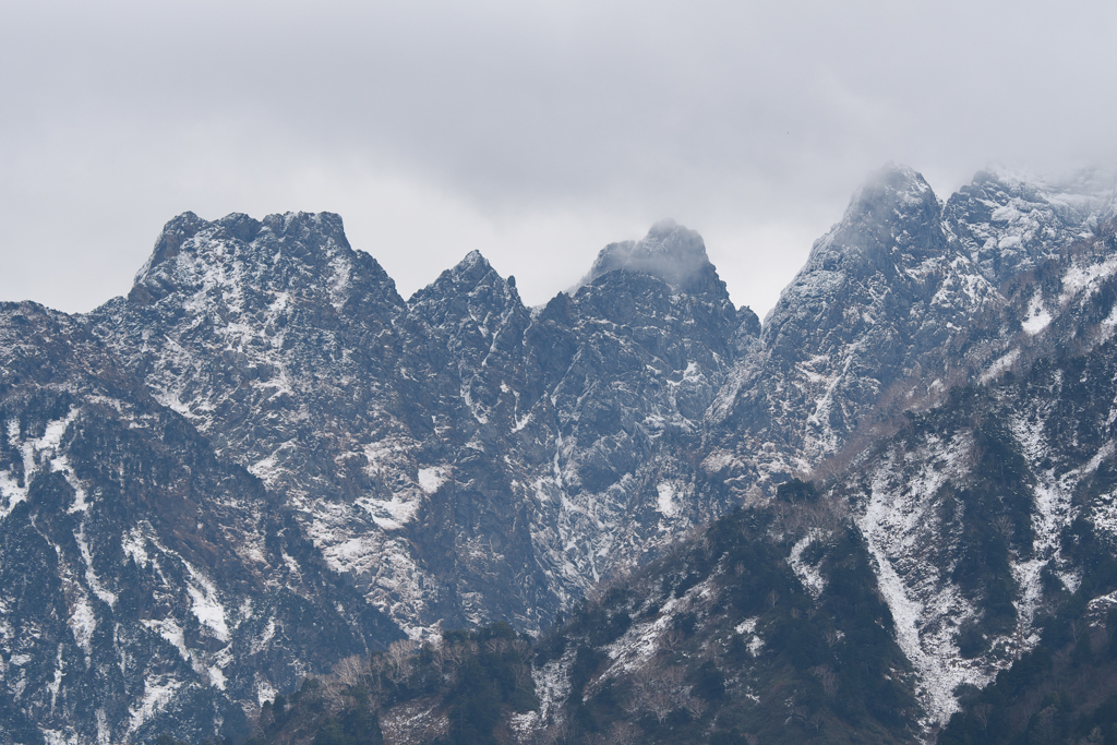 雪と岩の殿堂1