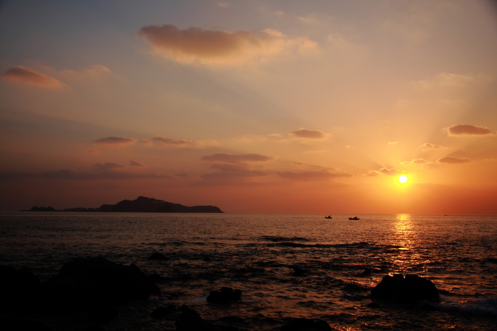 東シナ海に沈む夕日