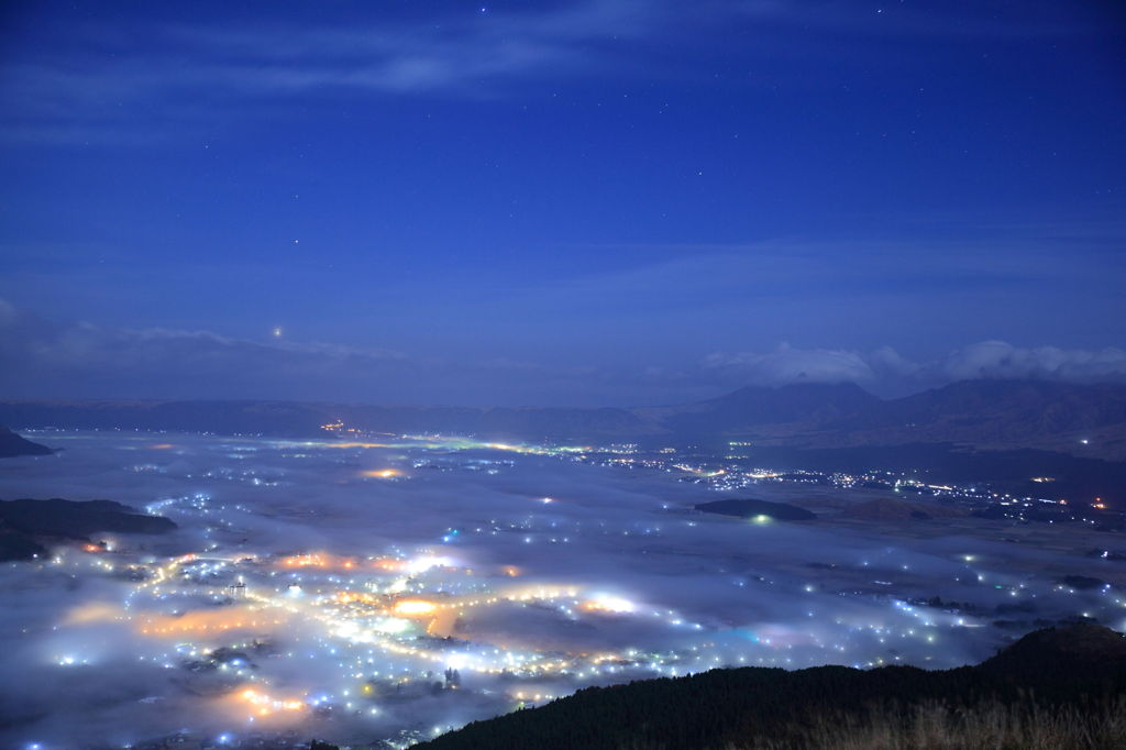 真夜中の雲海