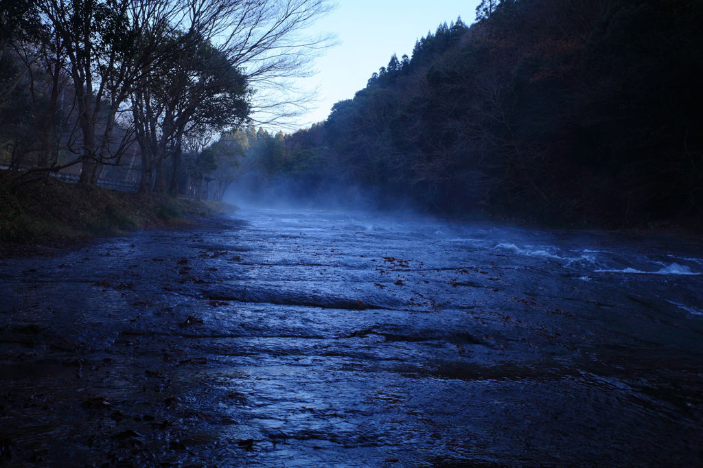 遊水の滝