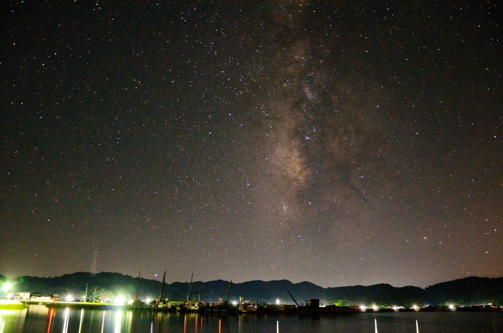 港町に流れる天の川