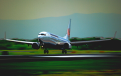 メタルチックなJAL機
