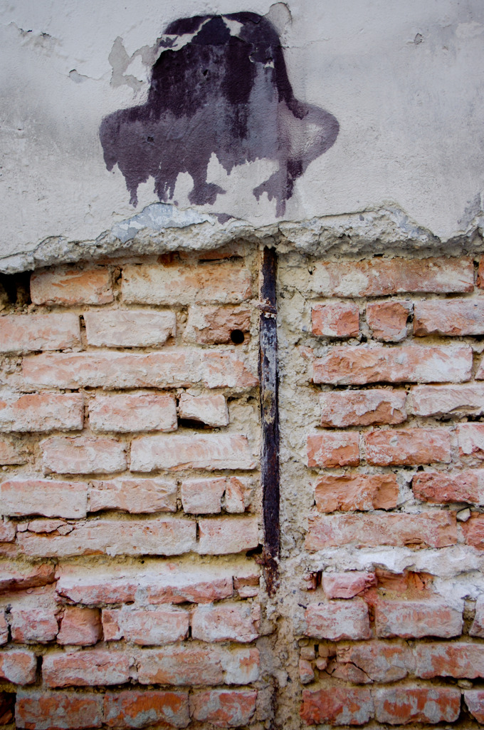 Italia Wall