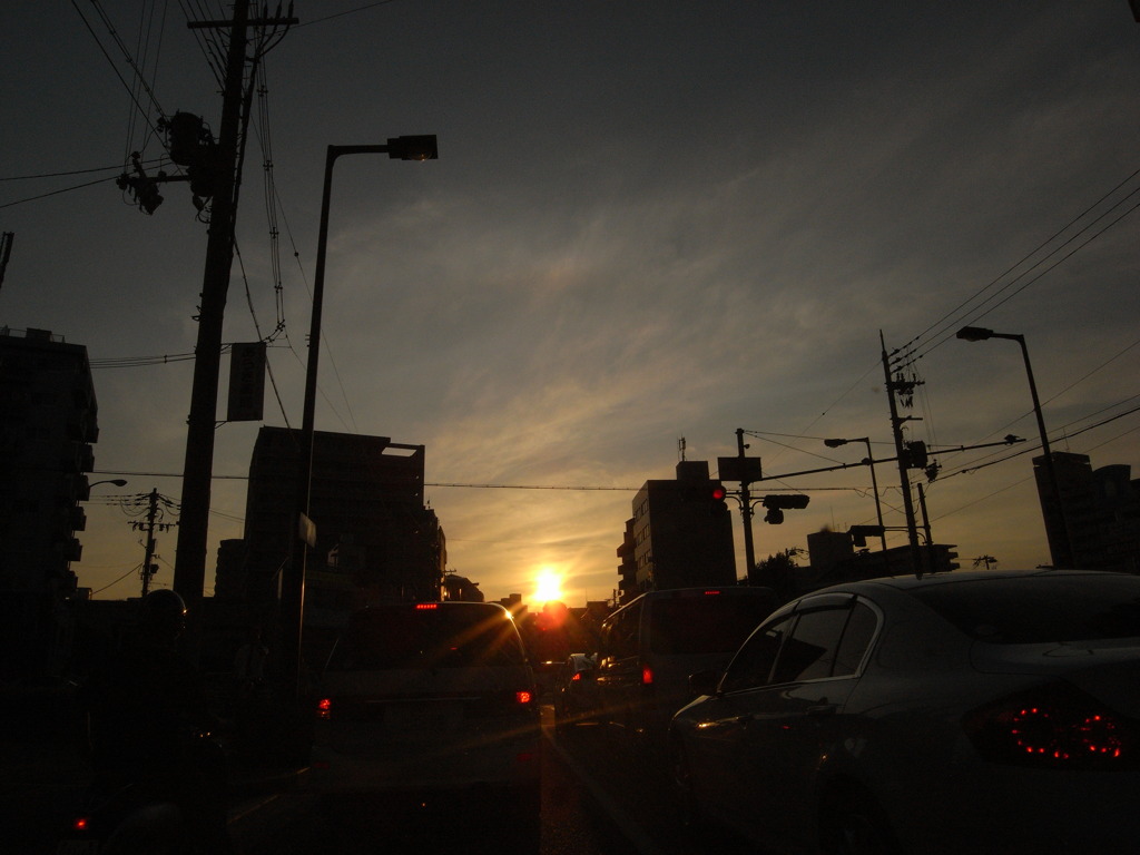 日も暮れて、我帰る。