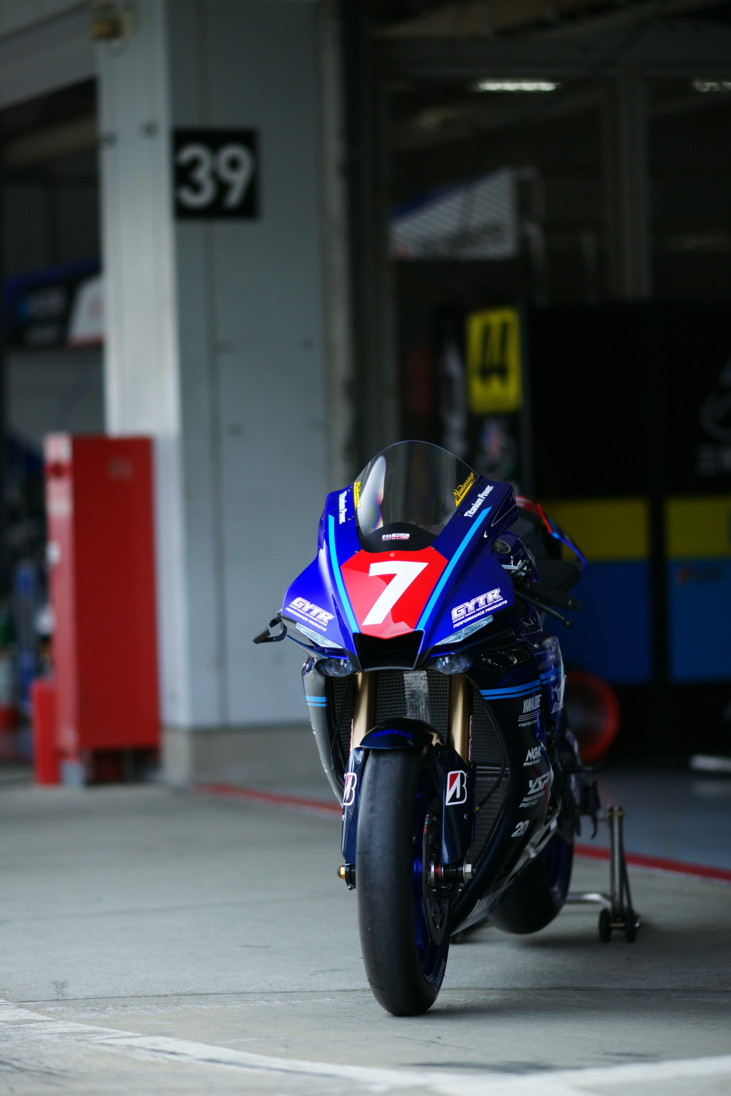 YZF-R1 DSC02888