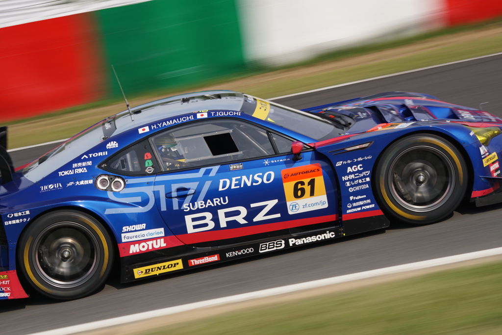 2019  Super-GT SUBARU1