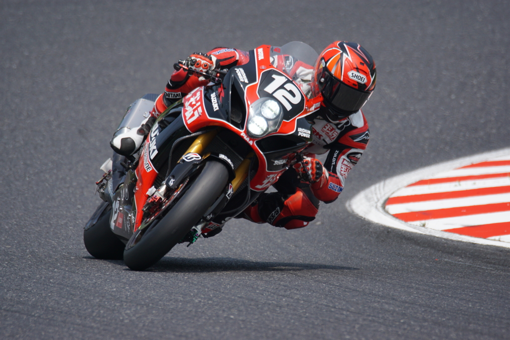2019　鈴鹿8時間耐久レース　#12　ヨシムラスズキ DSC08517