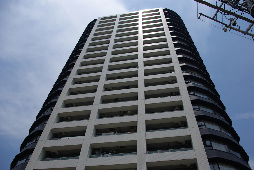 駅のマンション