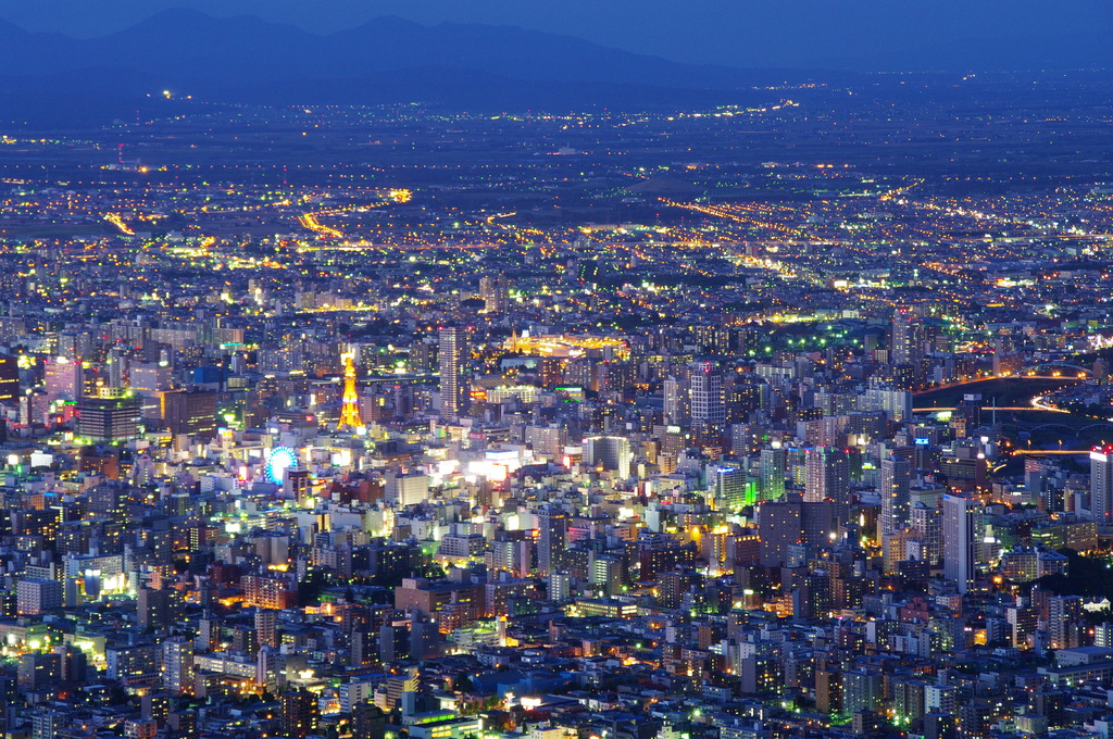 藻岩山から札幌の夜景①