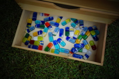 ガラスの箸置き