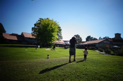 大きな影と小さな影