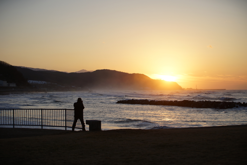 夕日に向かって