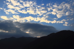 早朝の秋空