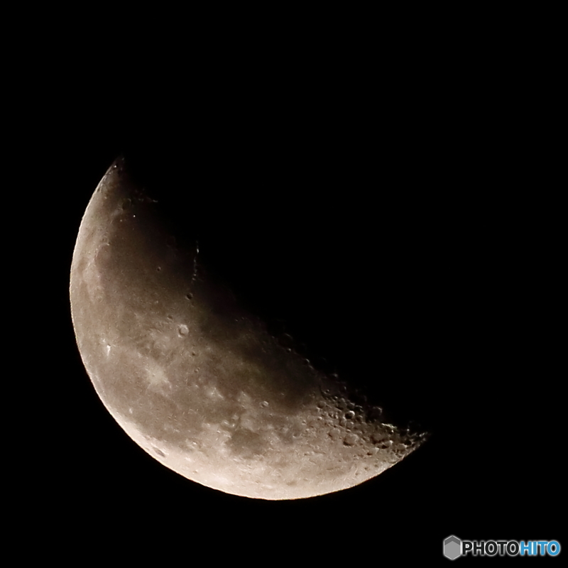 月齢21.6 下弦の月 二十三夜