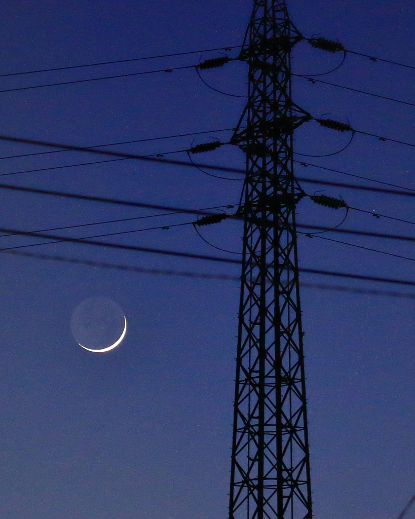 月齢2.1 三日月 地球照