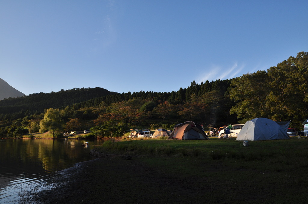 志高湖